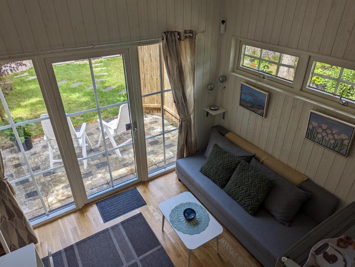 Cute Little Cottage In Hoellviken Экстерьер фото